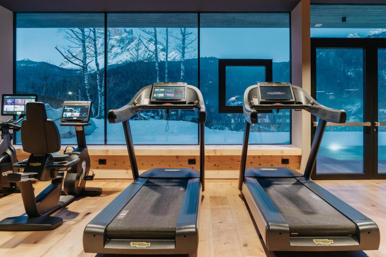 Parkhotel Ladinia San Vito di Cadore Exterior photo